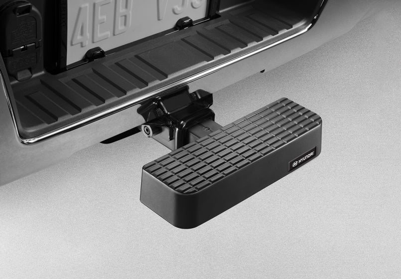 Hyundai Hitch Step - Fits 2" Trailer Hitch 000AMBSTEP