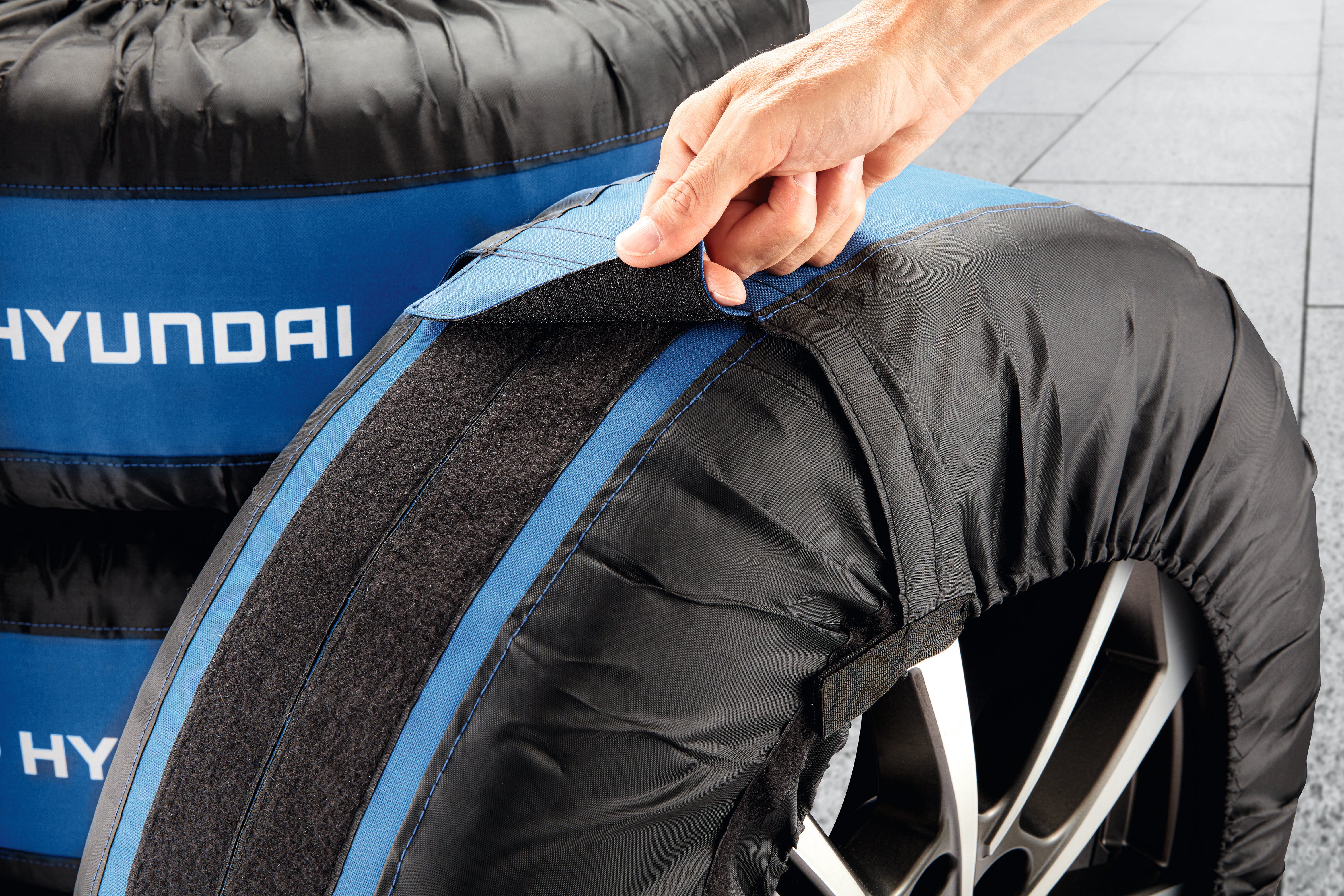 Hyundai Wheel\/Tire Storage Bags - Set of 4 99495ADB01